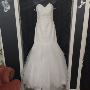 Fiore Couture Elegant White Strapless Mermaid Wedding Dress